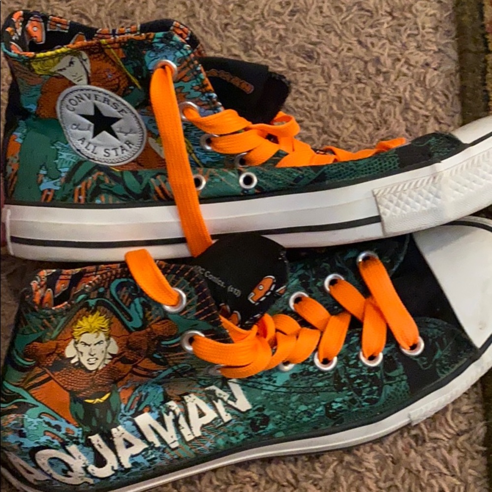 Aquaman converse